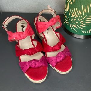 NEW!! Life stride brand new ombré’ wedge espadrille sandals